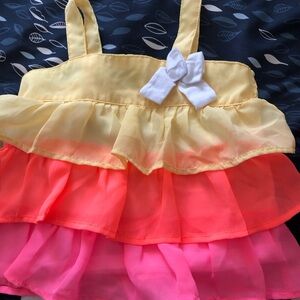Size 6 mo summer baby outfit
